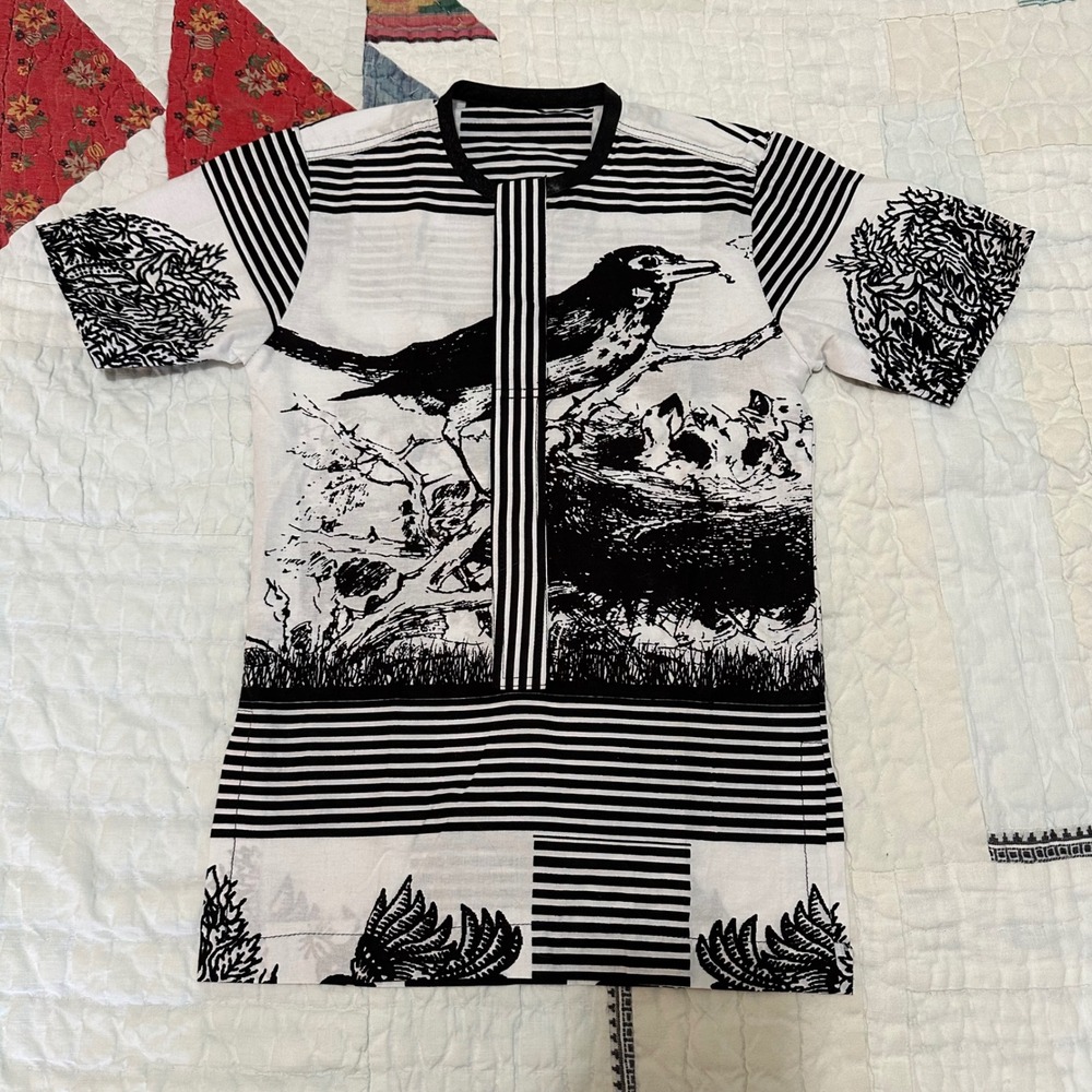 Unbranded Bird Graphic Striped Short Sleeve Top